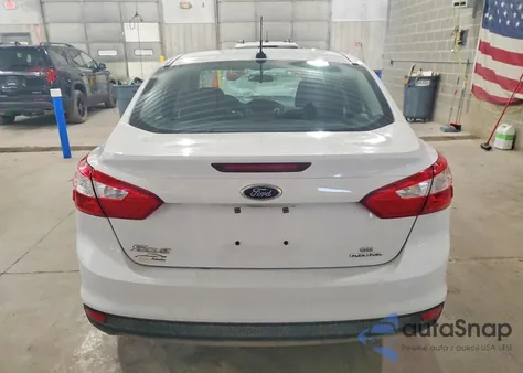 2014 Ford Focus Se z USA, uszkodzony, nr VIN 1FADP3F20EL254245